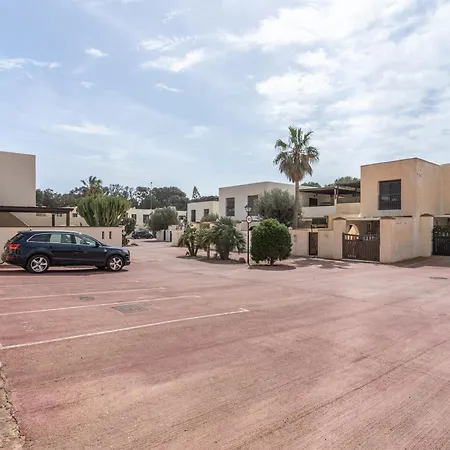 Casa Piedra Galera - *